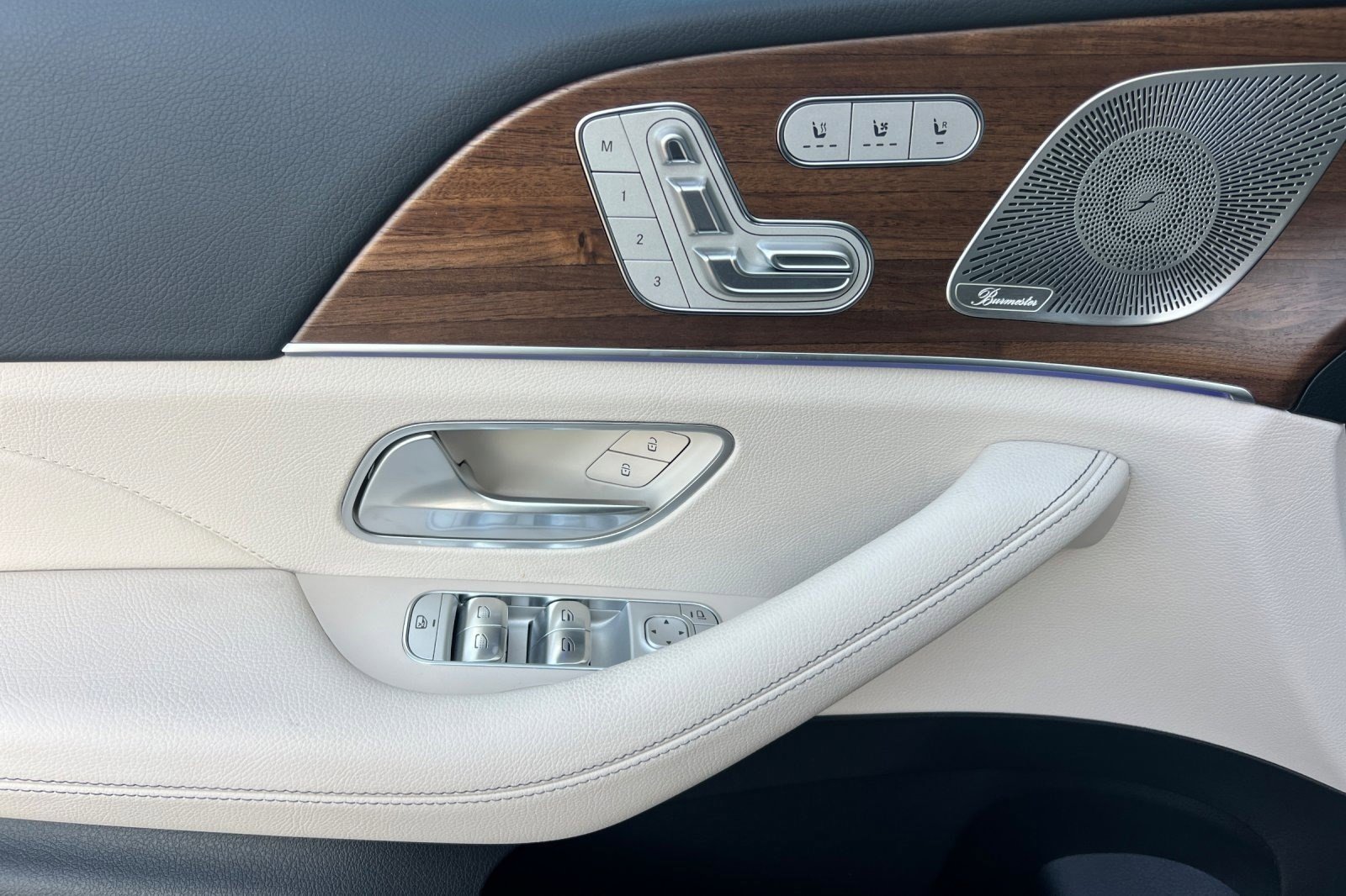 Used 2026 Mercedes-Benz GLS 450 GLS 450 image 14