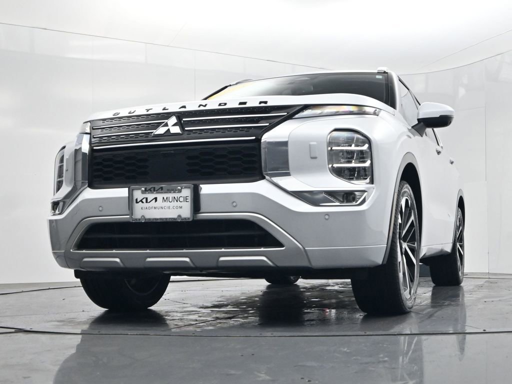 Used 2023 Mitsubishi Outlander SEL 40th Anniversary image 37