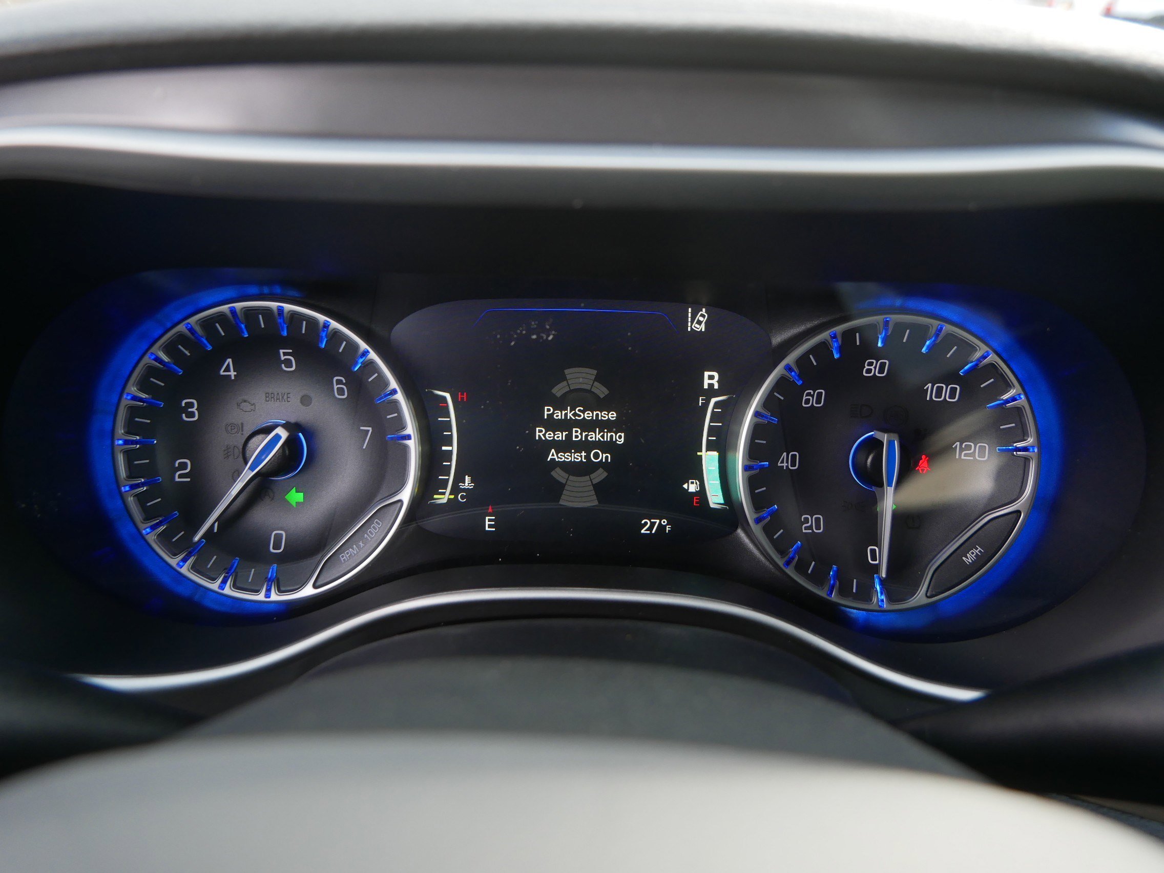 New 2026 Chrysler Pacifica Select image 15