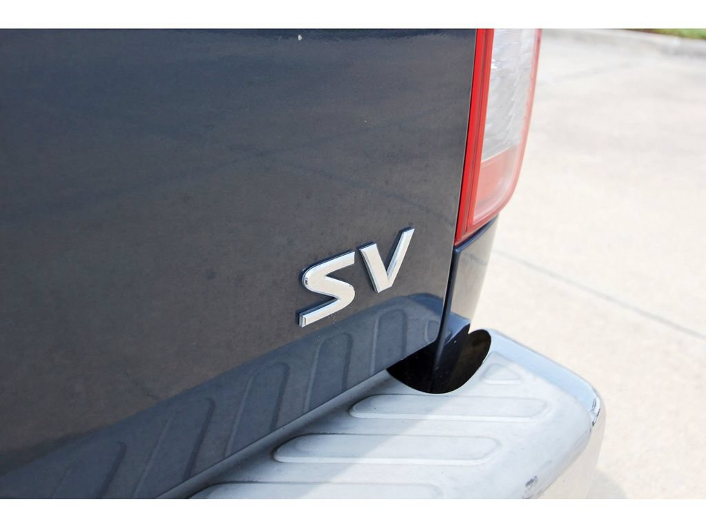 Used 2018 Nissan Frontier SV RWD image 9