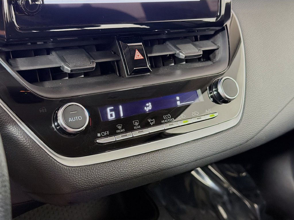 Used 2024 Toyota Corolla LE FWD image 15