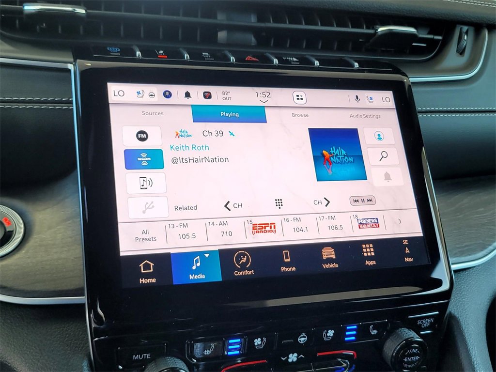 New 2025 Jeep Grand Cherokee Limited 4xe image 33