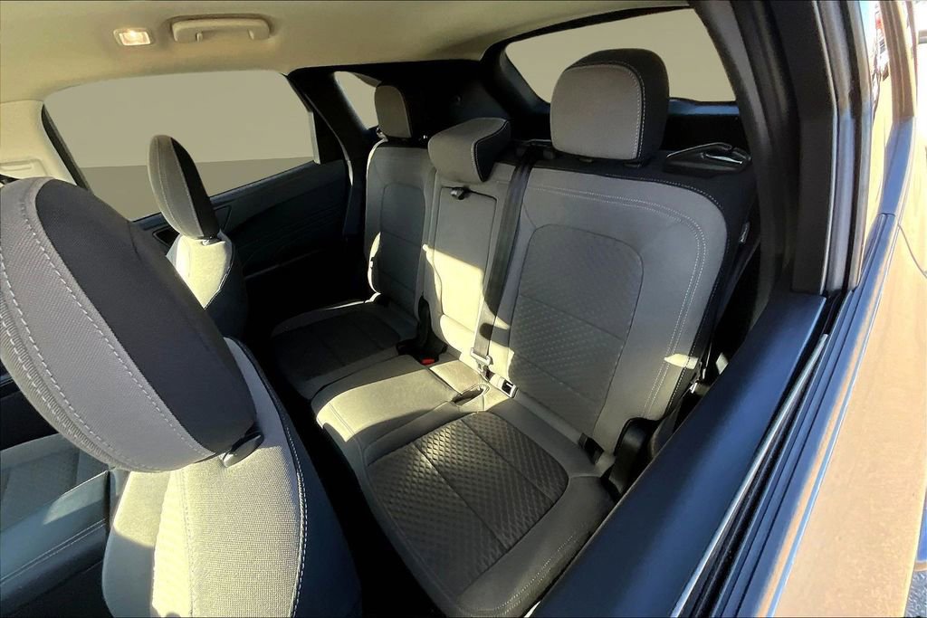 Used 2022 Ford Escape SE w/ Convenience Package image 21