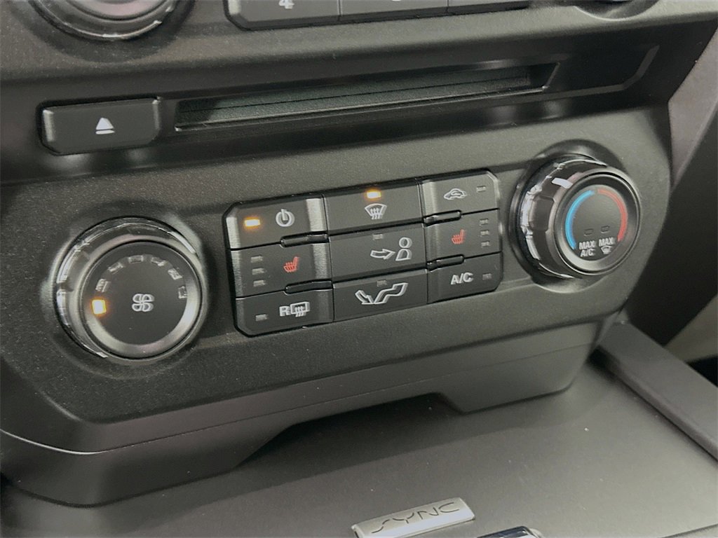 Used 2018 Ford F150 XLT w/ Equipment Group 302A Luxury image 17