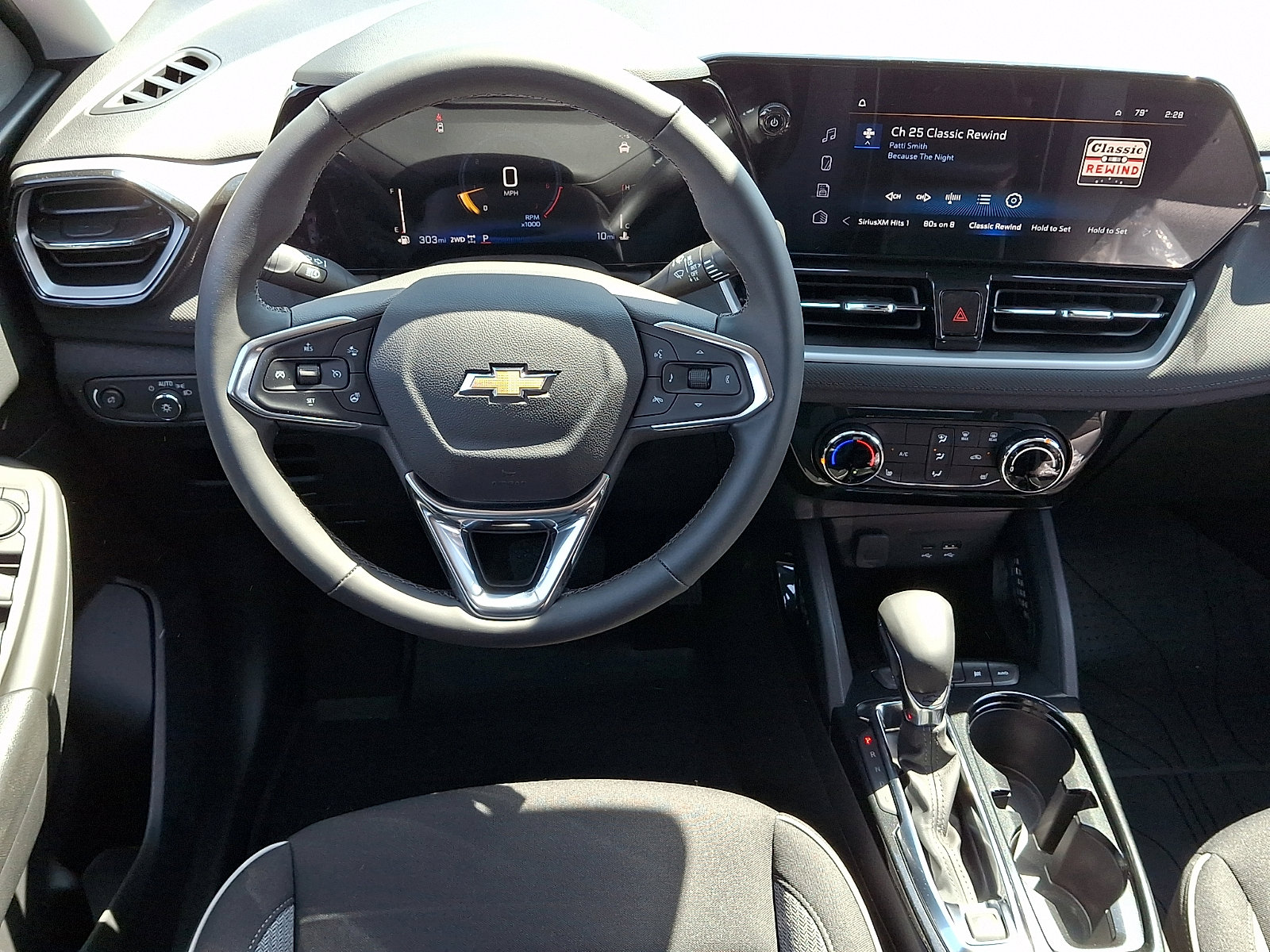 New 2026 Chevrolet TrailBlazer LT w/ LT Cold Weather Package AWD/4WD image 9