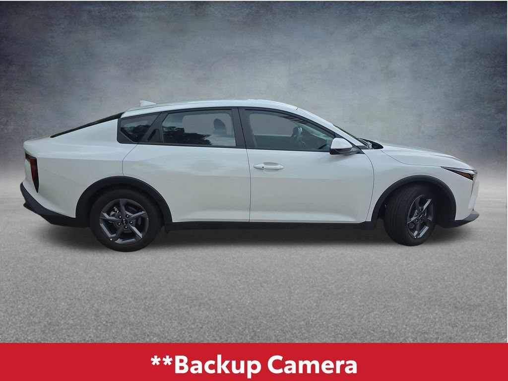 Used 2025 Kia K4 FWD image 4