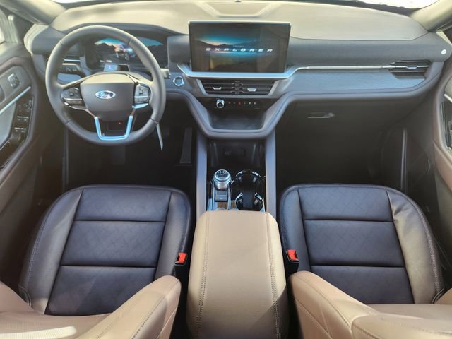 New 2026 Ford Explorer Platinum image 11