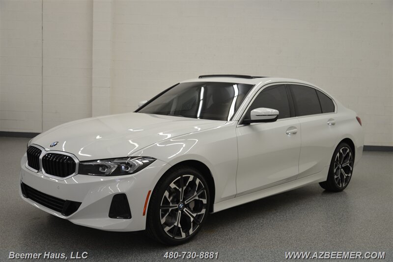 Used 2026 BMW 330i Sedan w/ Convenience Package RWD image 4