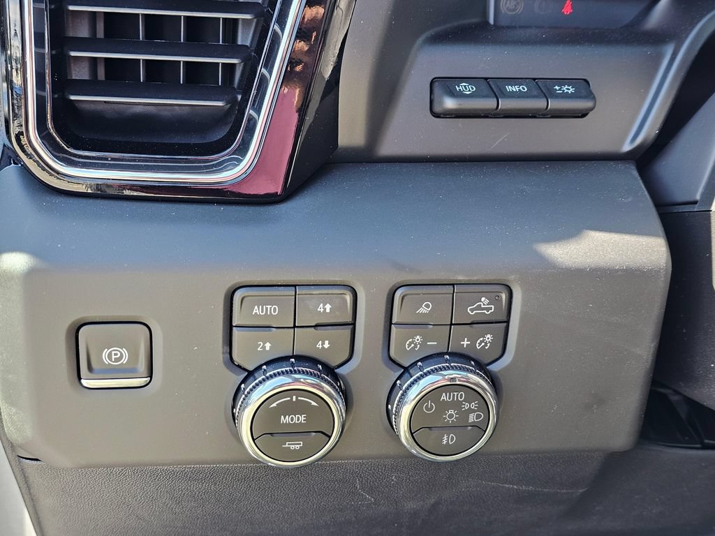 New 2026 GMC Sierra 1500 Denali AWD/4WD image 25