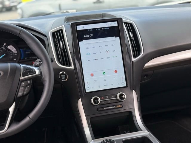 Used 2023 Ford Edge SEL w/ Convenience Package image 21