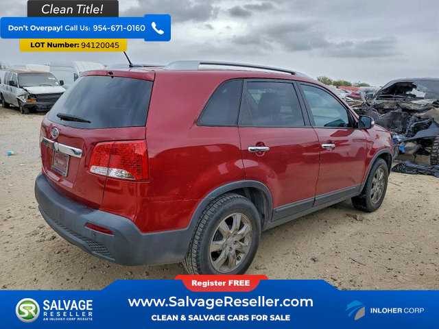 Used 2011 Kia Sorento LX w/ Convenience Pkg FWD image 4