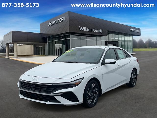 Used 2025 Hyundai Elantra Limited image 1