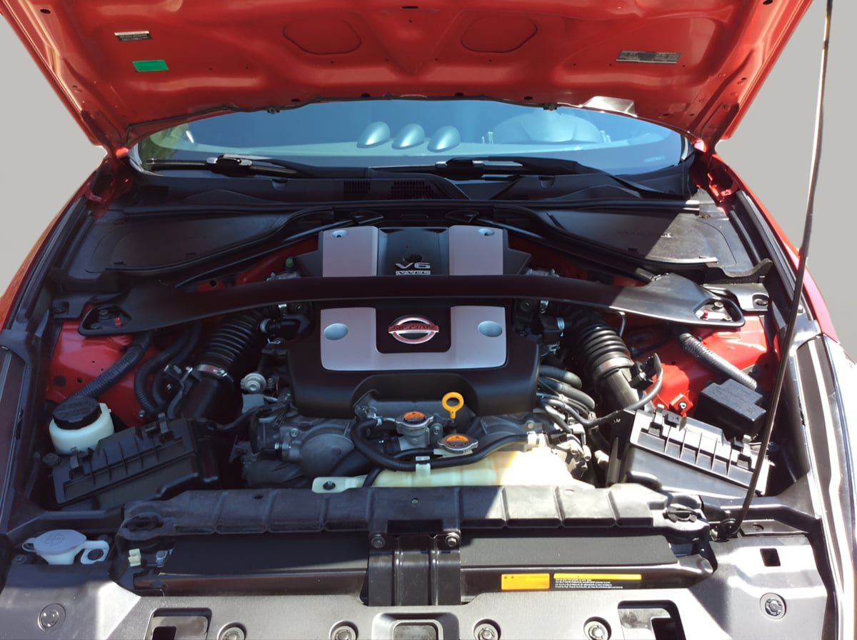 Used 2015 Nissan 370Z Touring Sport RWD image 12