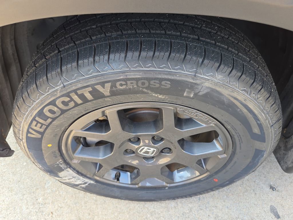 Used 2023 Honda Pilot TrailSport image 10