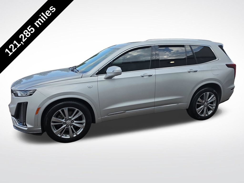 Used 2020 Cadillac XT6 Premium Luxury FWD image 3