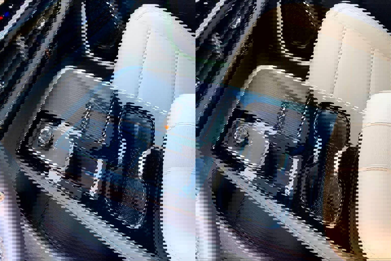 Used 2025 Buick Enclave Preferred FWD image 17