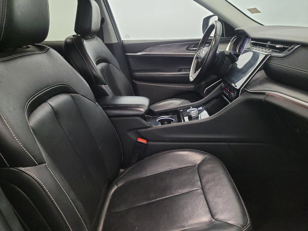 Used 2021 Jeep Grand Cherokee L Limited AWD/4WD image 21