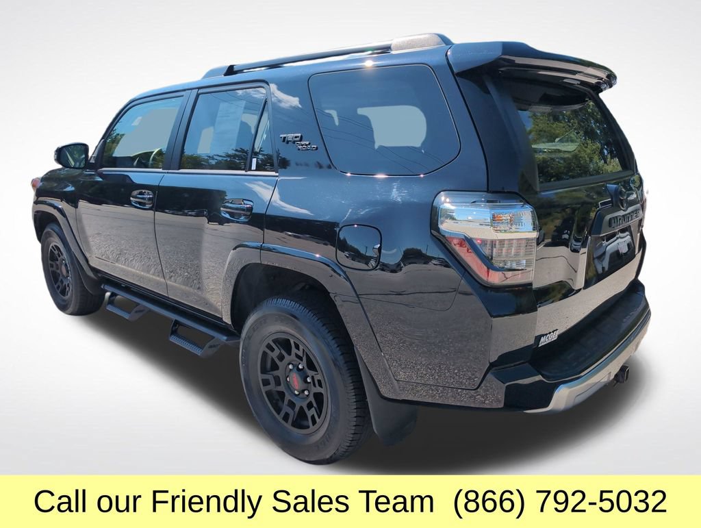 Used 2023 Toyota 4Runner TRD Off-Road Premium w/ Moonroof Package AWD/4WD image 3