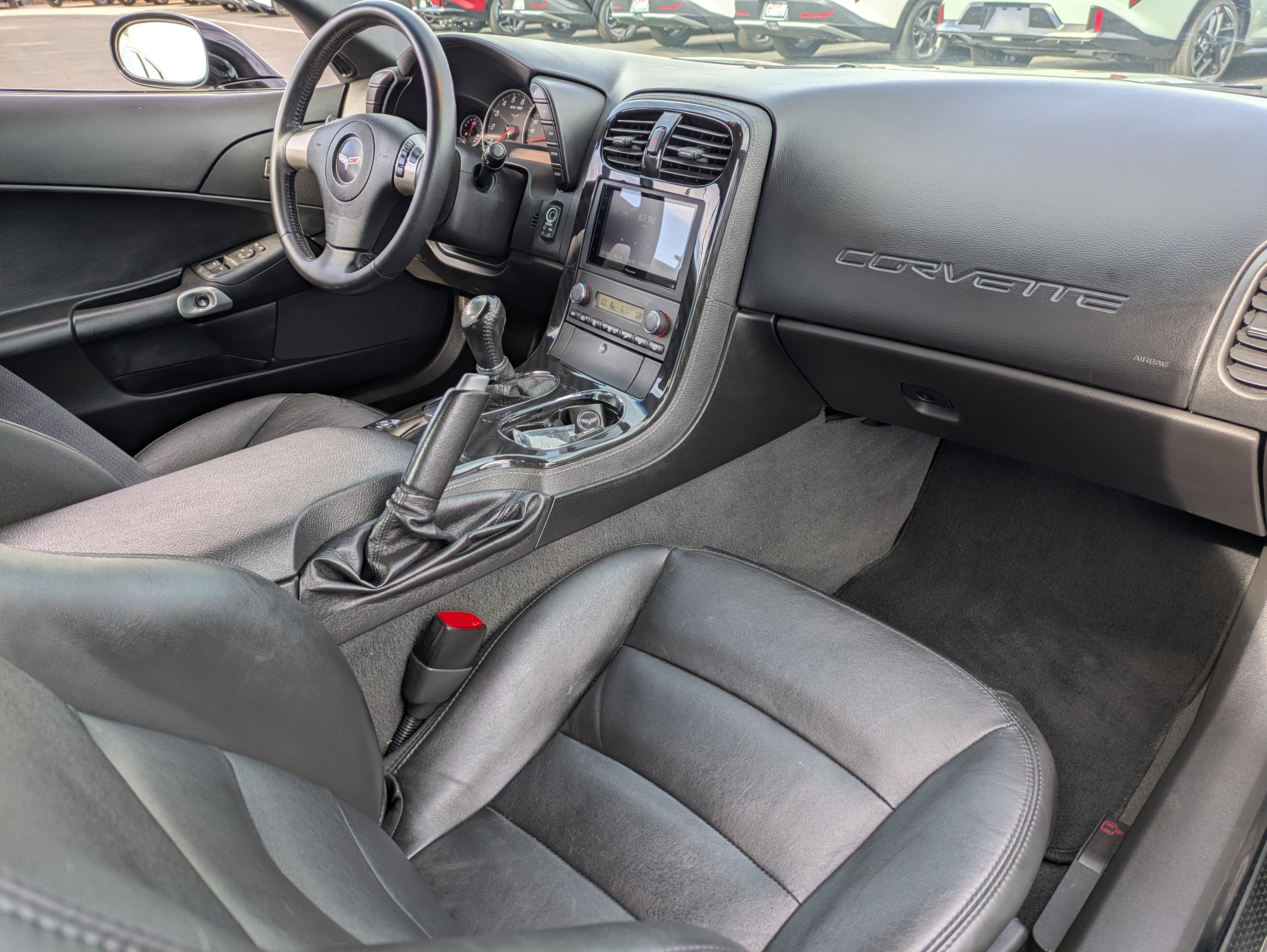 Used 2011 Chevrolet Corvette Coupe w/ 1LT image 13