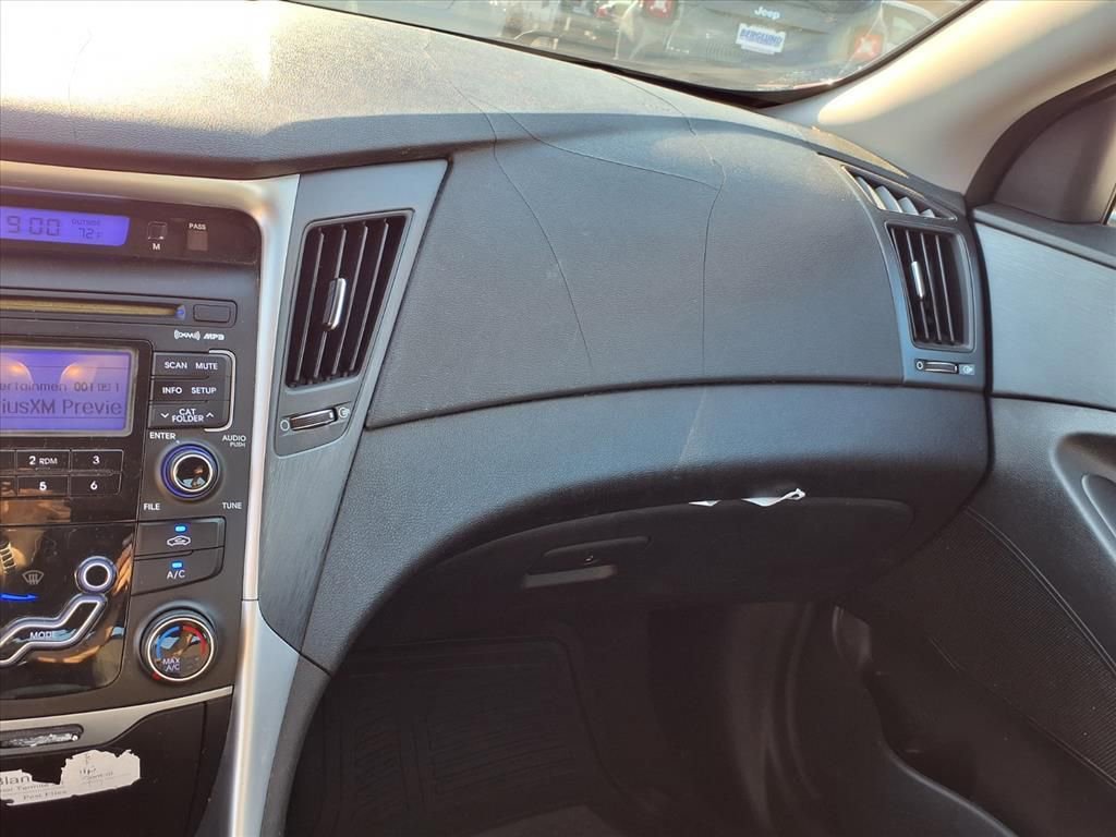 Used 2011 Hyundai Sonata SE image 26
