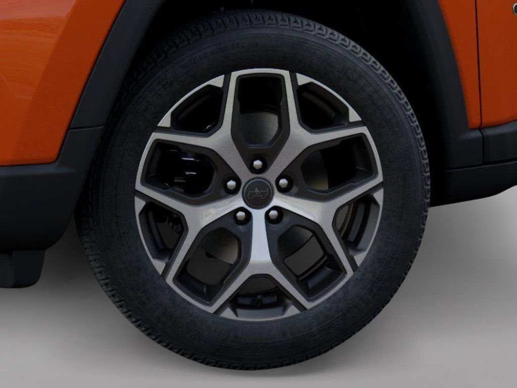 New 2026 Jeep Compass Limited w/ Sun, Sound & Navigation Group AWD/4WD image 8