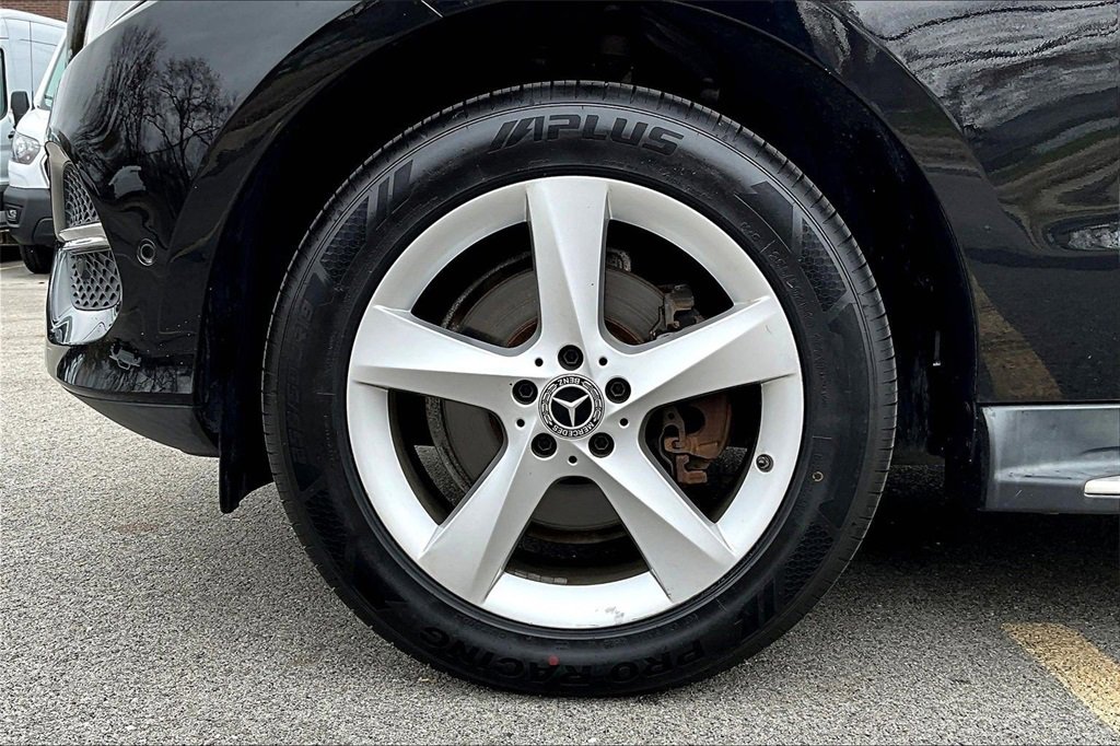 Used 2018 Mercedes-Benz GLE 350 4MATIC w/ Premium 2 Package image 9