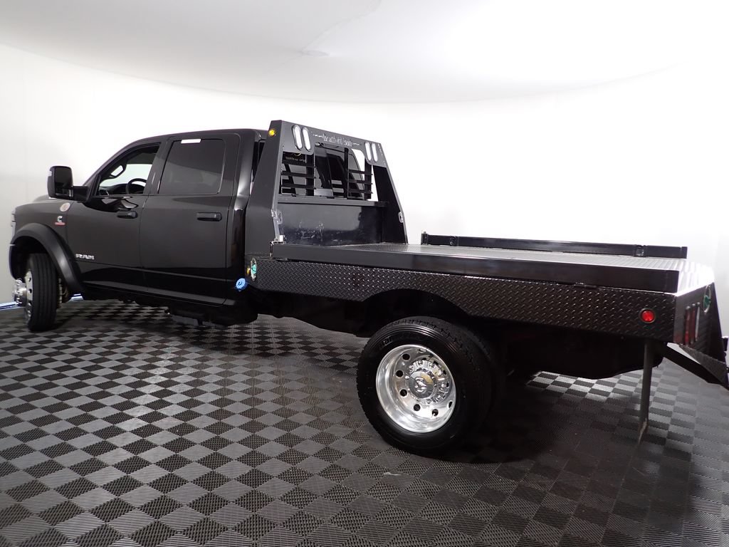 Used 2025 RAM 5500 4x4 Crew Cab image 12