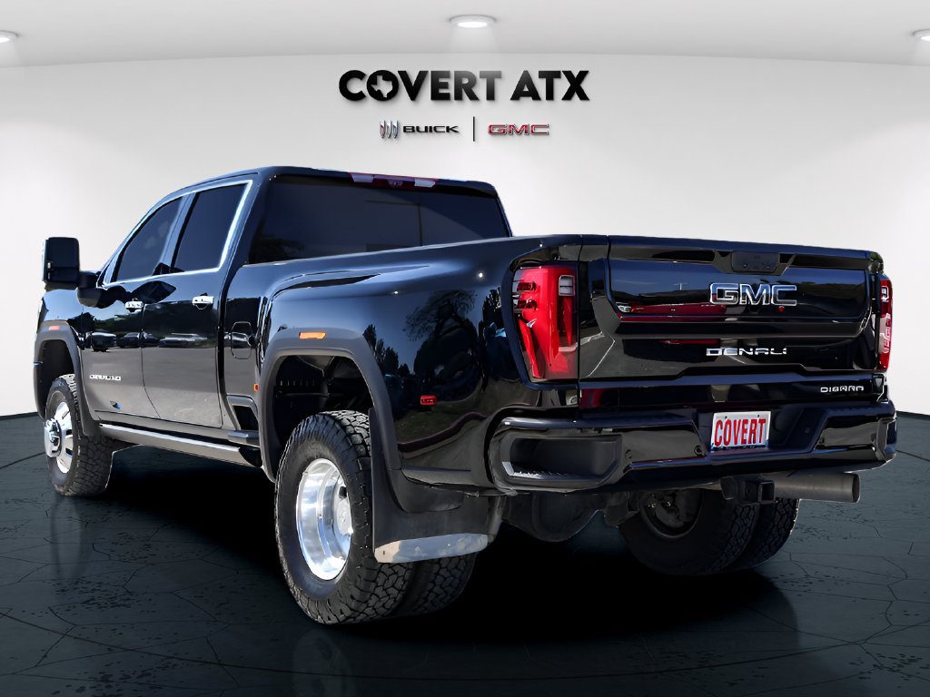 Used 2025 GMC Sierra 3500 Denali Ultimate AWD/4WD image 5