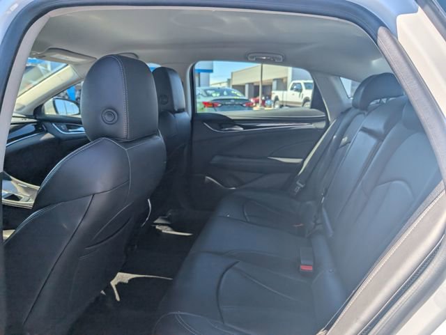 Used 2018 Buick LaCrosse Essence image 10