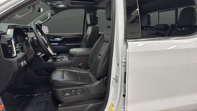 Used 2024 GMC Sierra 1500 Denali w/ Denali Reserve Package AWD/4WD image 10