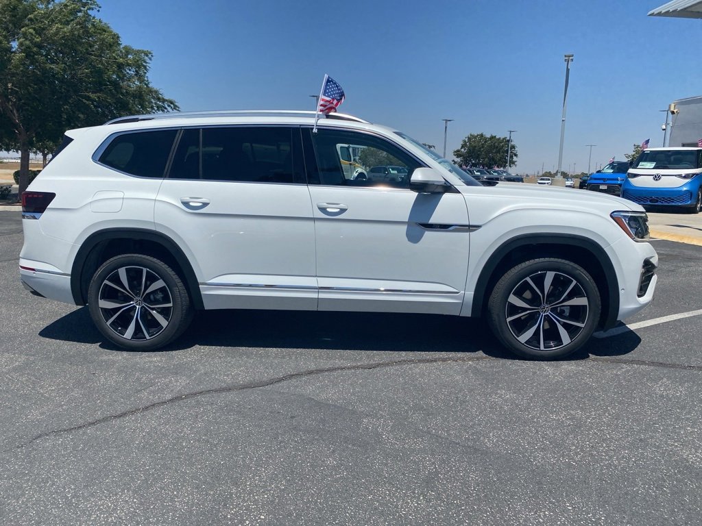 New 2025 Volkswagen Atlas SEL Premium R-Line image 8