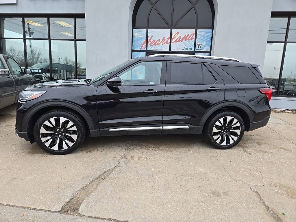 Used 2025 Ford Explorer Platinum w/ LUX Leather Package AWD/4WD image 5