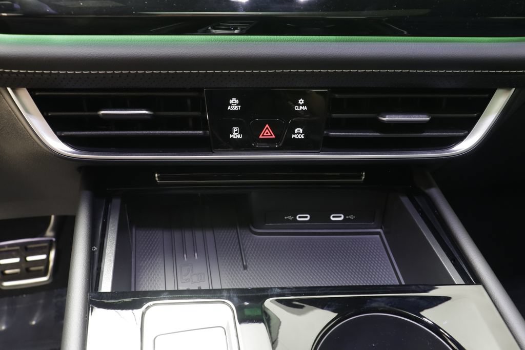 New 2026 Volkswagen Atlas Cross Sport SEL Premium R-Line AWD/4WD image 14