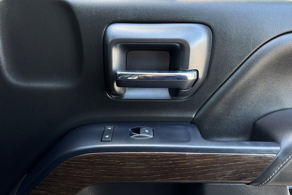 Used 2017 GMC Sierra 1500 Denali RWD image 18