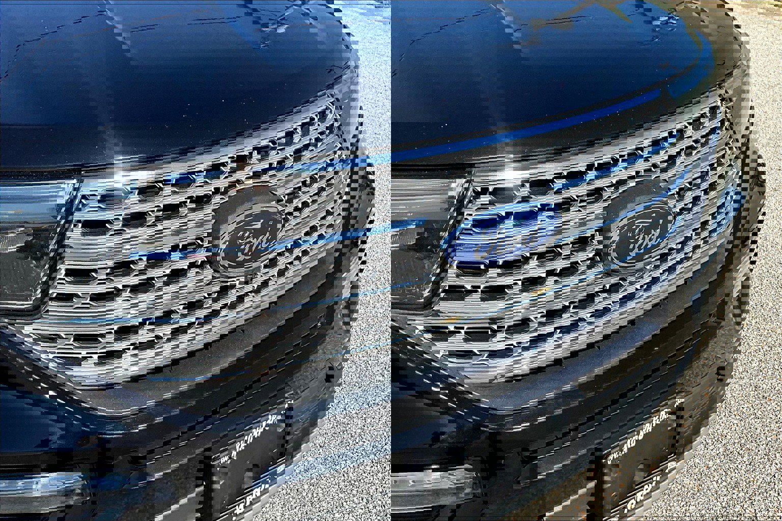 Used 2022 Ford Explorer Limited image 32