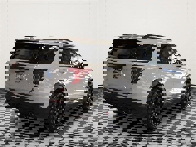 Used 2023 Ford Explorer ST w/ Equipment Group 401A image 4