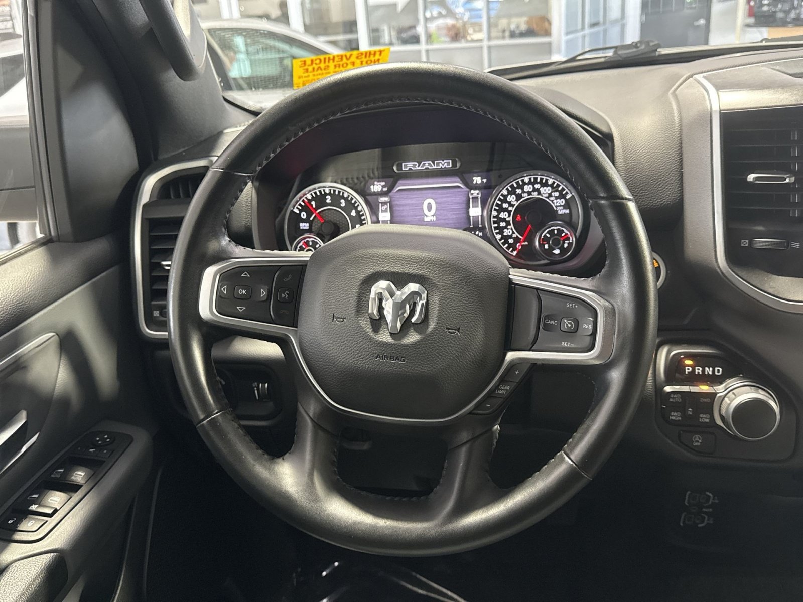Used 2022 RAM 1500 Big Horn AWD/4WD image 17