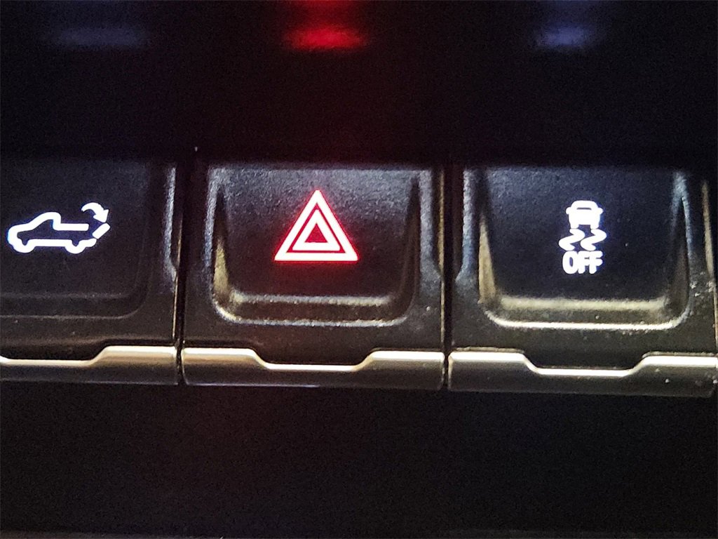 Certified 2021 Chevrolet Silverado 2500 Custom w/ Custom Value Package image 23