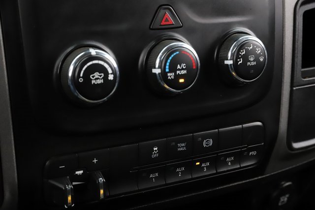 Used 2015 RAM 3500 Tradesman w/ Power & Remote Entry Group image 22