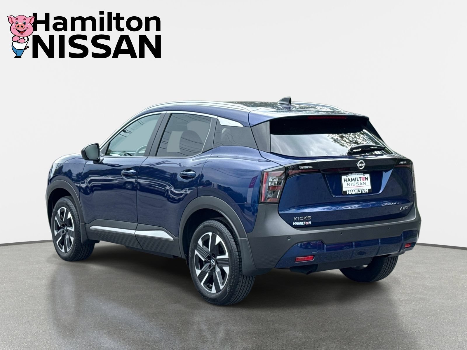 Used 2026 Nissan Kicks SV w/ SV Premium Package AWD/4WD image 4