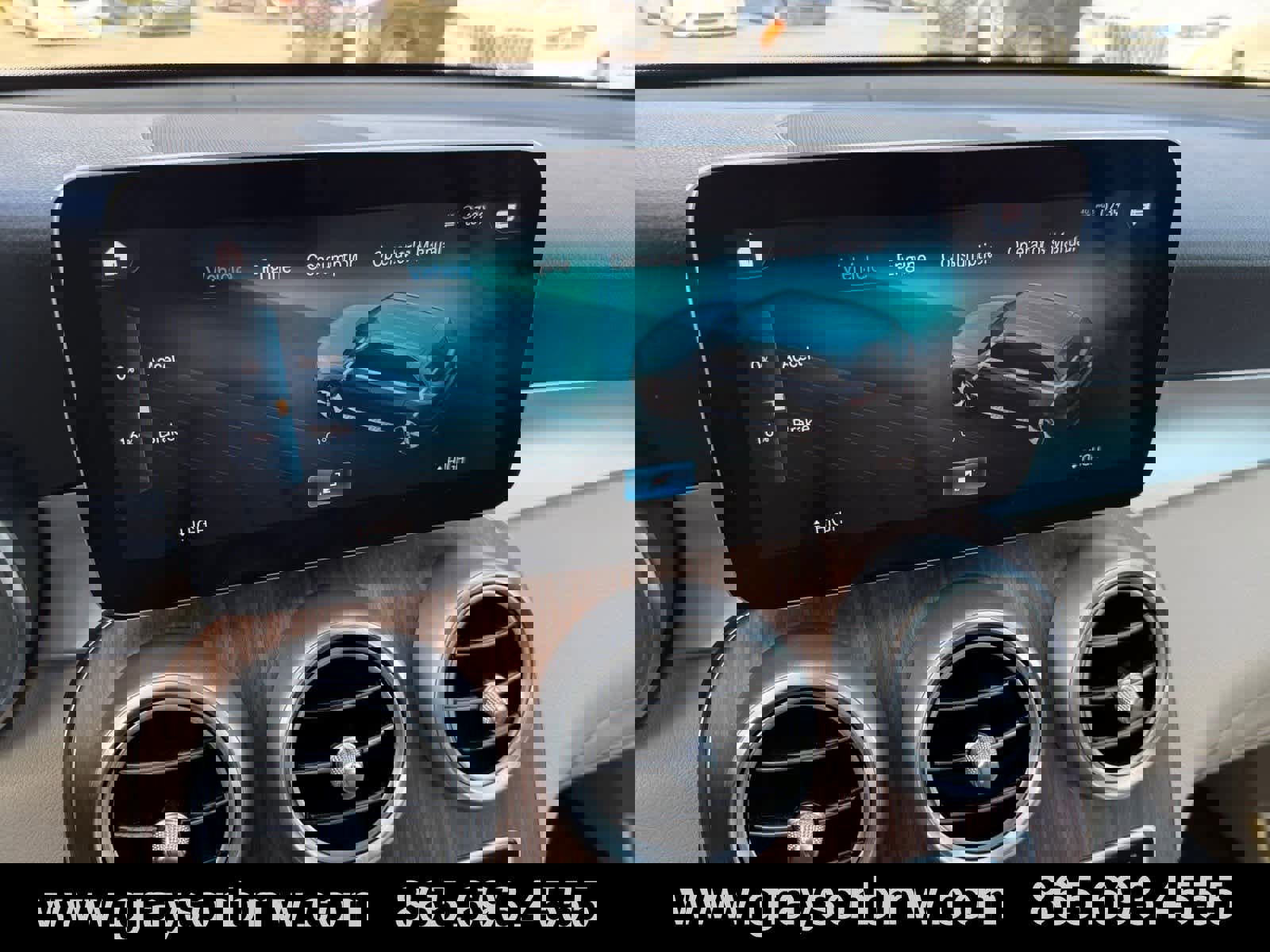 Used 2022 Mercedes-Benz GLC 300 4MATIC w/ Premium Package Lite image 18