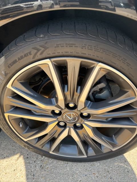 Used 2018 Acura RLX Sport Hybrid w/ Advance Pkg image 22