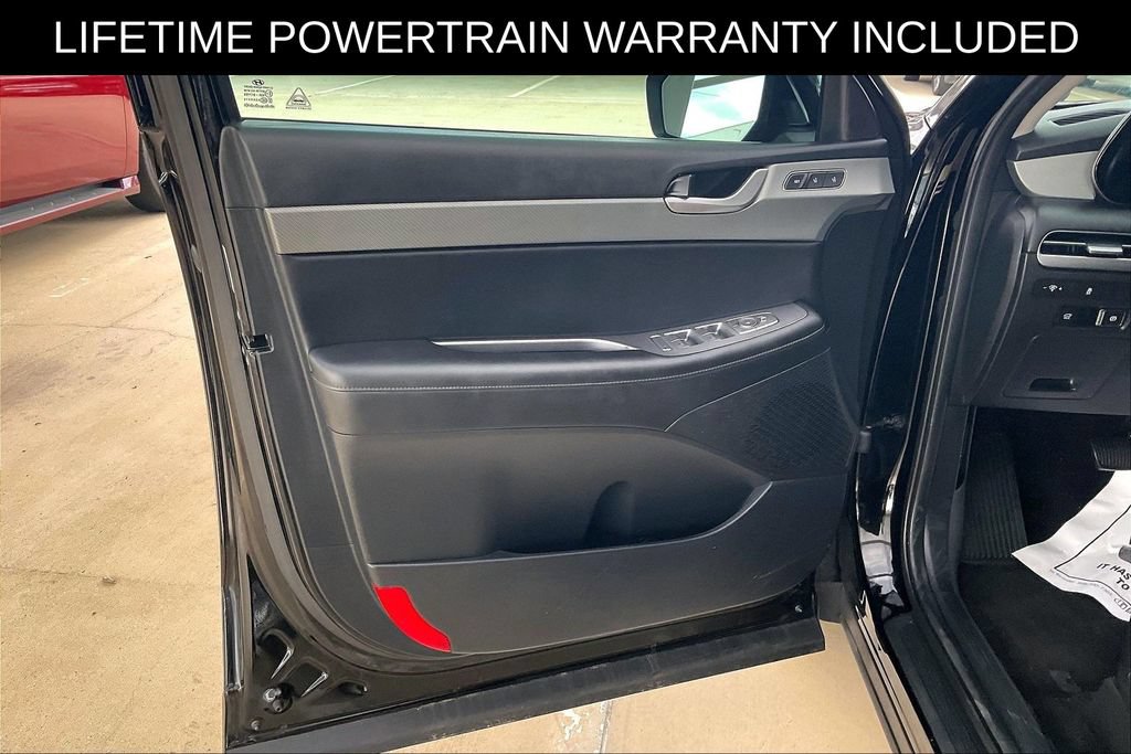 Used 2025 Hyundai Palisade SEL FWD image 16