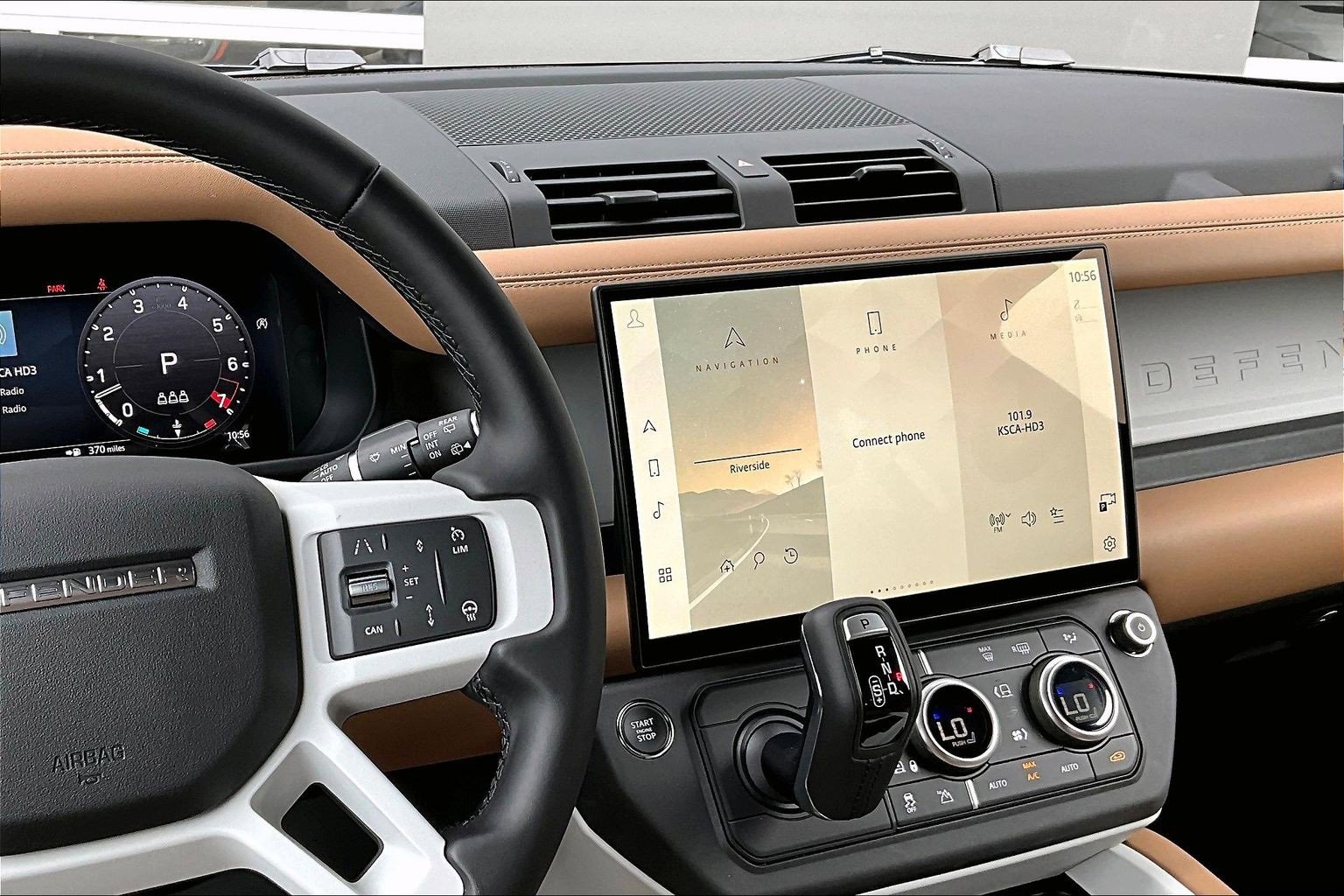 New 2026 Land Rover Defender 110 X-Dynamic SE image 7