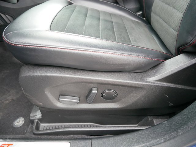 Certified 2023 Ford Edge ST-Line w/ Class II Trailer Tow Package AWD/4WD image 8