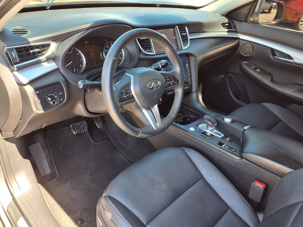 Used 2019 INFINITI QX50 Luxe w/ Cargo Package FWD image 23