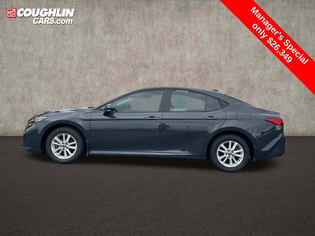 Used 2025 Toyota Camry LE AWD/4WD image 7