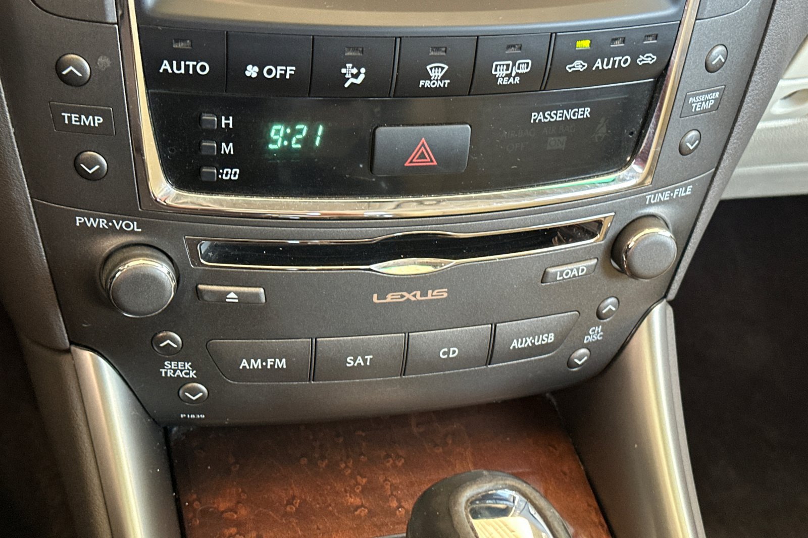 Used 2010 Lexus IS 350 RWD image 22