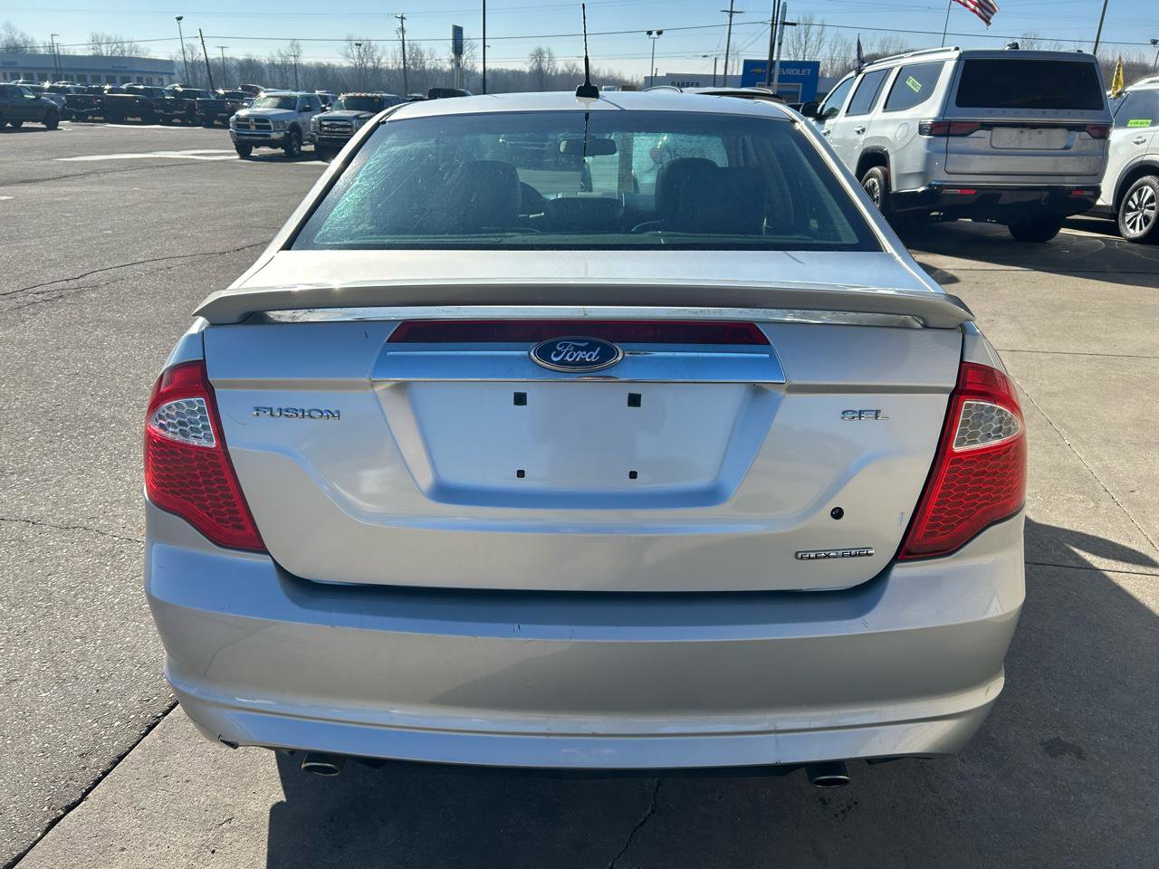 Used 2011 Ford Fusion SEL w/ Moons & Tunes Pkg image 6