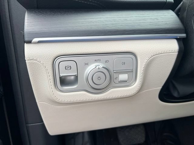Certified 2024 Mercedes-Benz GLE 450e 4MATIC image 13